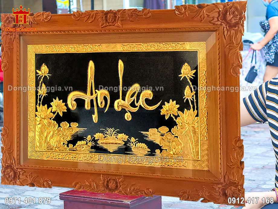 Tranh chữ an lạc mang ý nghĩa biểu tượng cho sự bình an, may mắn